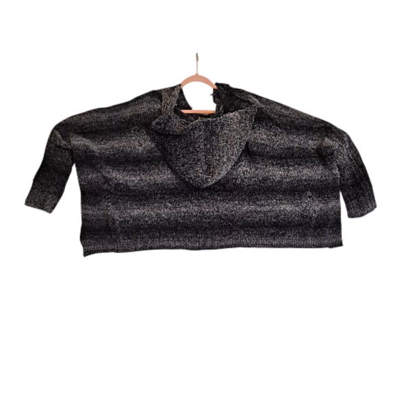 POL Oversize Hooded Distressed Cropped Sweater Women's Size Large Black Striped - Picture 4 of 9